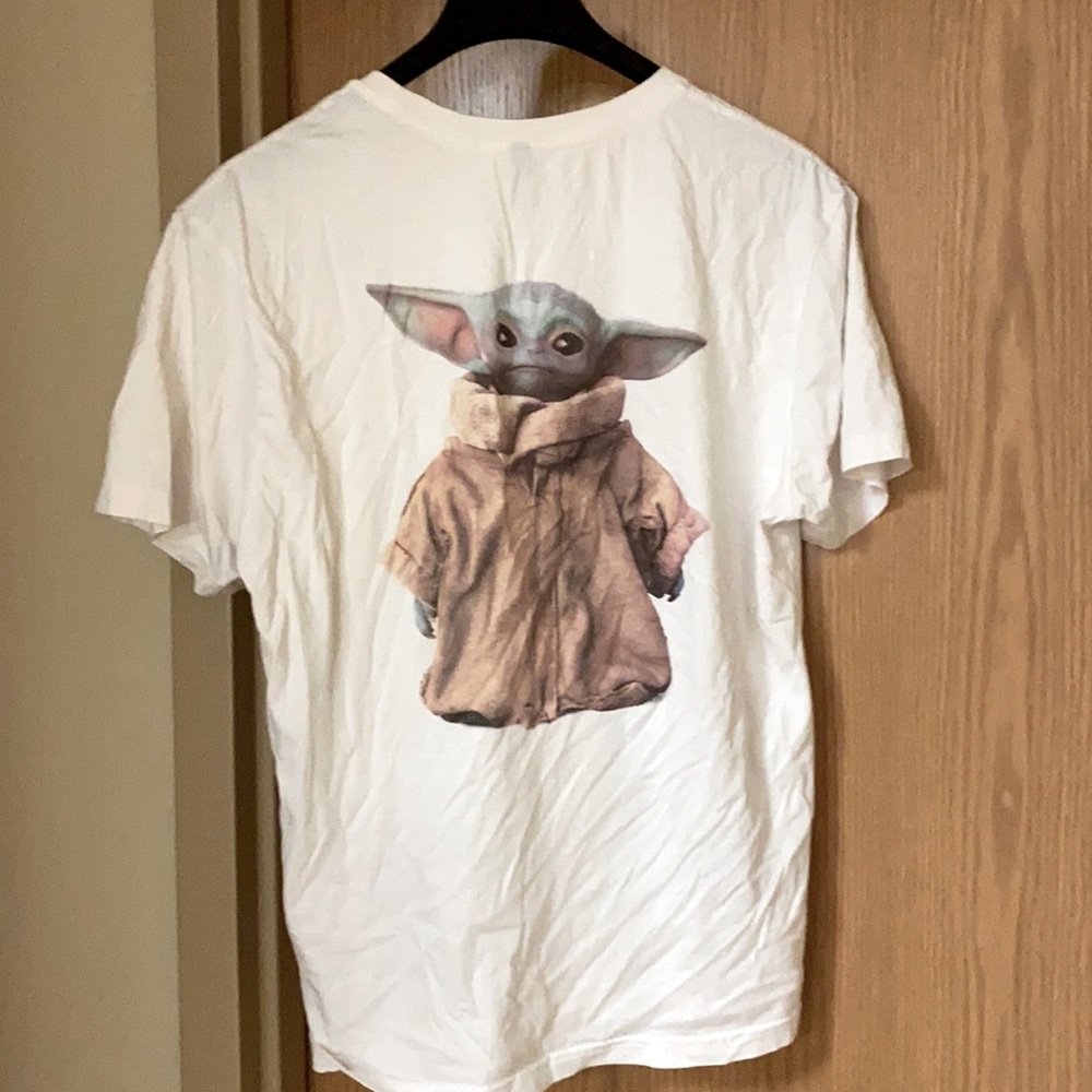 Star Wars baby yoda shirt